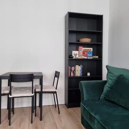 Апартаменти Apartament W Kamienicy Познань Екстер'єр фото